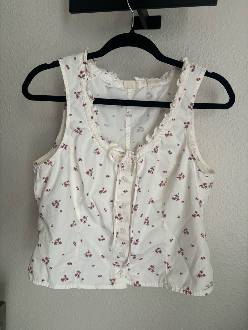 Levi's White Floral Ruffle-Trim Button Front Camisole